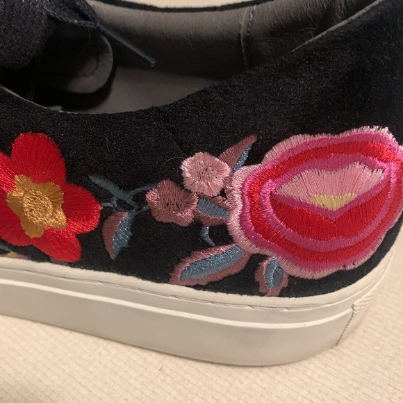Sketchers Women’s Embroidered Sneakers - Picture 8 of 9